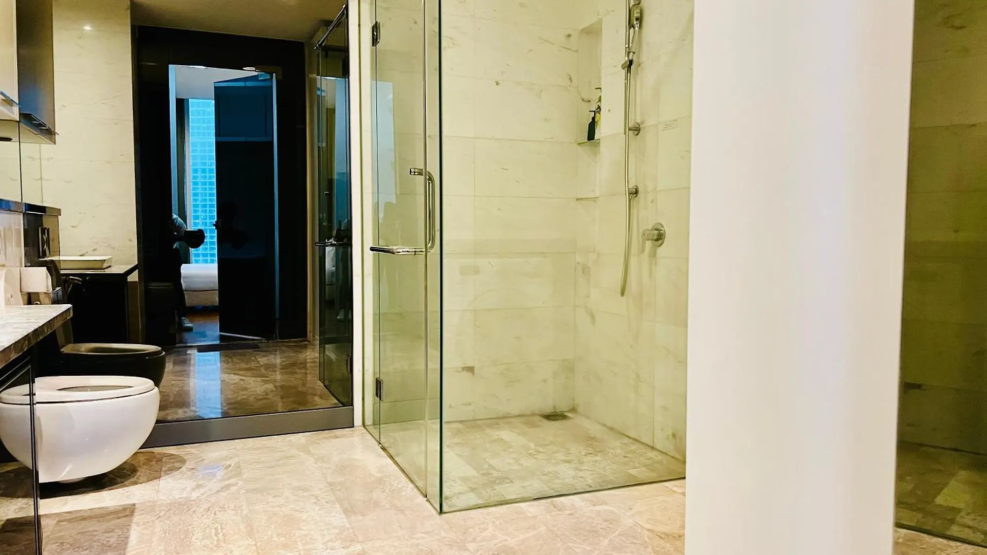 קואלה לומפור Platinum Suites Tokyo By Klcc 0*, קואלה לומפור